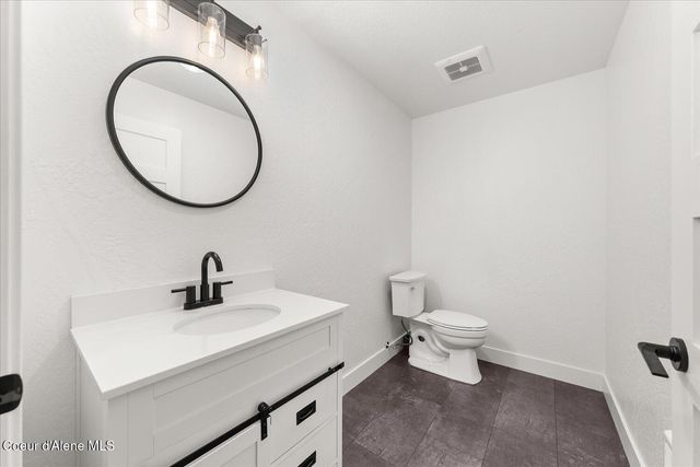 4595 W Kidd Island Rd, Coeur D'alene, ID 83814