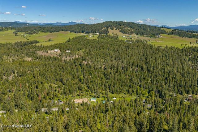 4595 W Kidd Island Rd, Coeur D'alene, ID 83814