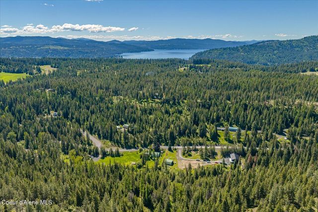 4595 W Kidd Island Rd, Coeur D'alene, ID 83814