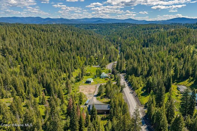 4595 W Kidd Island Rd, Coeur D'alene, ID 83814