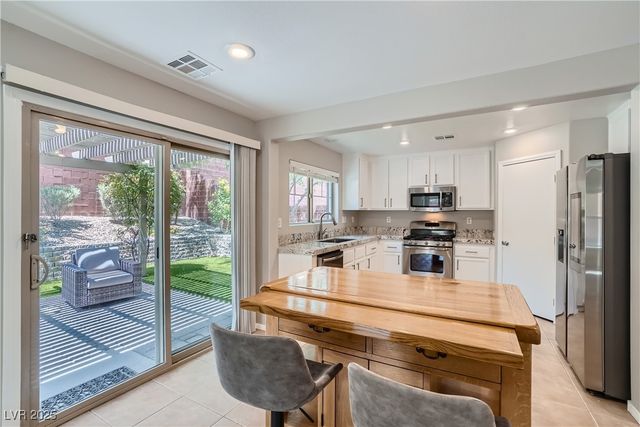 5407 Bristol Bend Court, Las Vegas, NV 89135