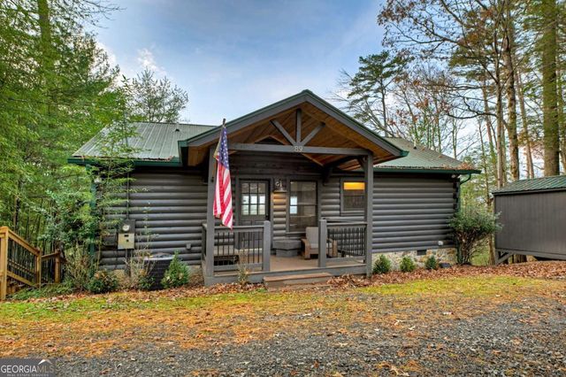 89 N Whitepath Circle, Ellijay, GA 30540