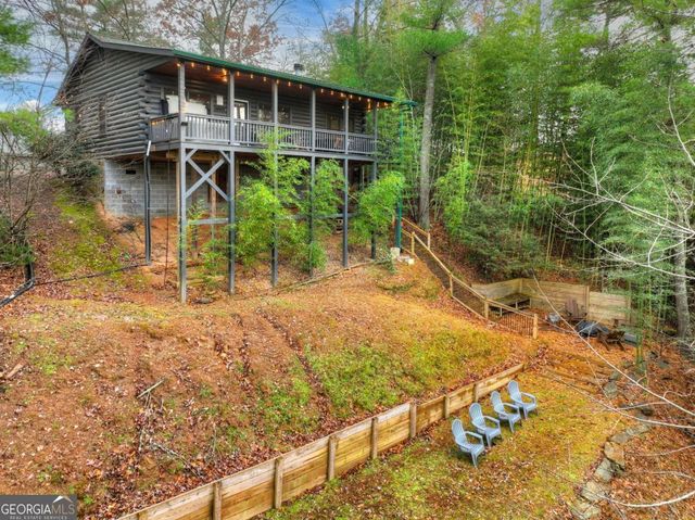 89 N Whitepath Circle, Ellijay, GA 30540