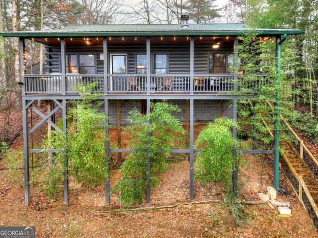 89 N Whitepath Circle, Ellijay, GA 30540