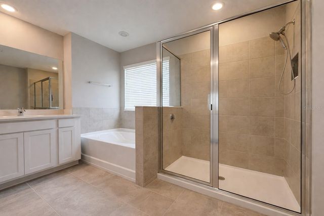 33546 DARLEY DALE TRAIL, Wesley Chapel, FL 33545
