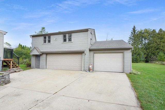 5116 W Elmdale ROAD, Mequon, WI 53092