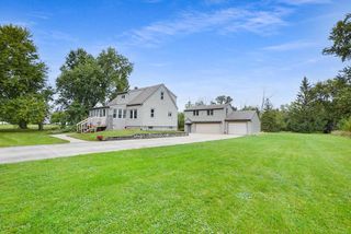 5116 W Elmdale ROAD, Mequon, WI 53092