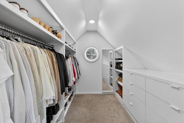 2902 W 71st Terrace, Prairie Village, KS 66208