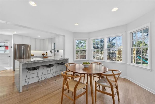 2902 W 71st Terrace, Prairie Village, KS 66208