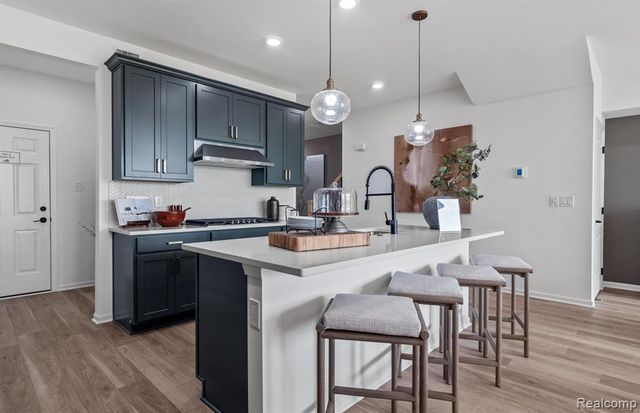 5652 Corgi Drive, Ann Arbor, MI 48108