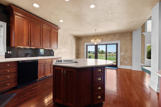 5386 Club Drive, Westerville, OH 43082