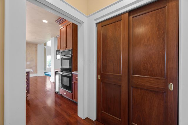 5386 Club Drive, Westerville, OH 43082