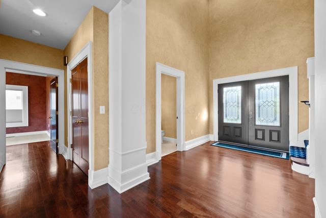 5386 Club Drive, Westerville, OH 43082