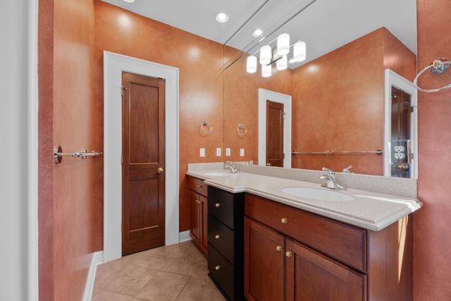 5386 Club Drive, Westerville, OH 43082