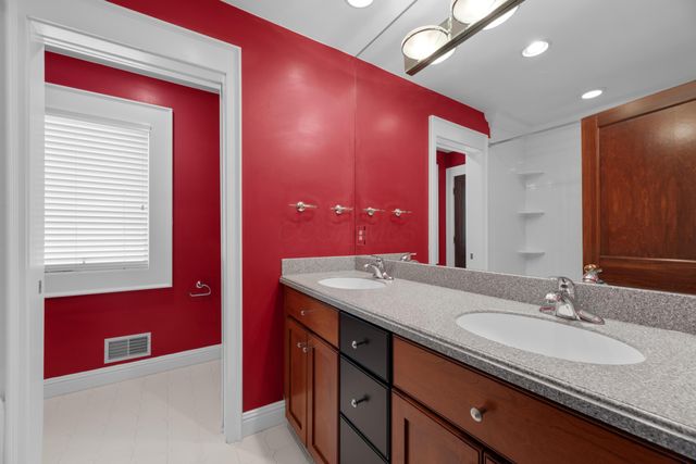 5386 Club Drive, Westerville, OH 43082