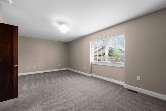 5386 Club Drive, Westerville, OH 43082