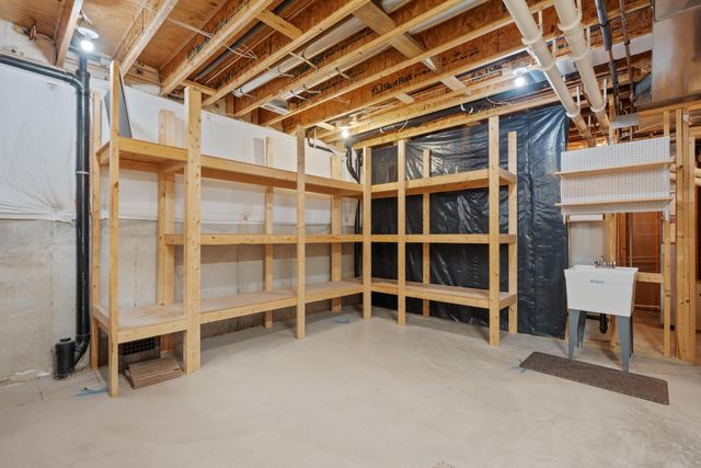 5386 Club Drive, Westerville, OH 43082