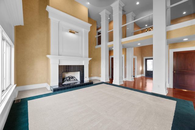 5386 Club Drive, Westerville, OH 43082