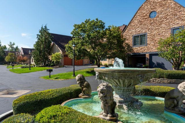 5386 Club Drive, Westerville, OH 43082