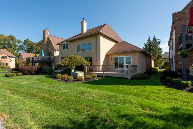 5386 Club Drive, Westerville, OH 43082