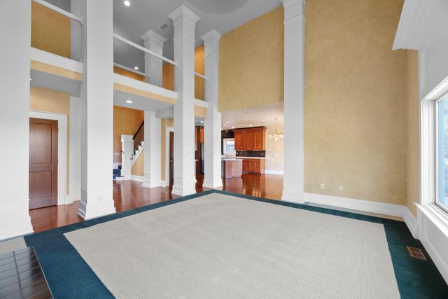 5386 Club Drive, Westerville, OH 43082