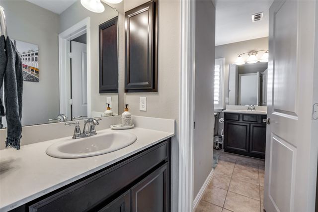 2629 Marble Creek Drive, The Colony, TX 75056