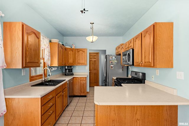 131 TEEL Lane, Washington, IL 61571