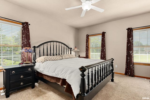 131 TEEL Lane, Washington, IL 61571