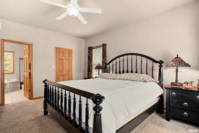 131 TEEL Lane, Washington, IL 61571