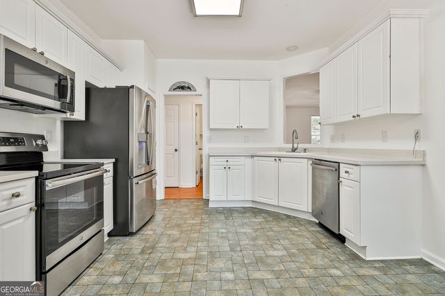 249 Clifton Lane, Peachtree City, GA 30269