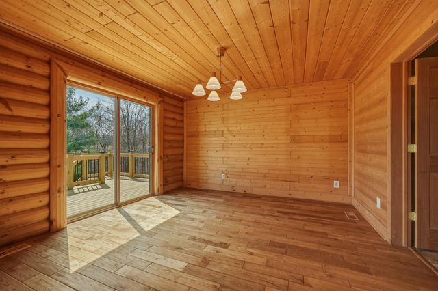 75 Valley Drive, Huntington, WV 25704