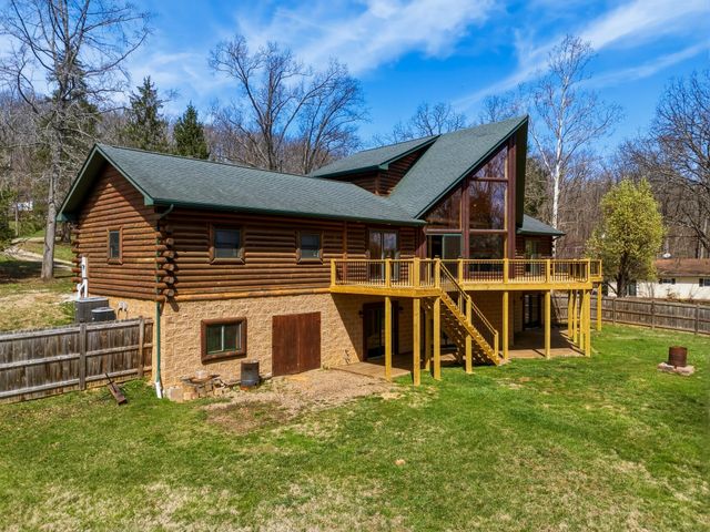 75 Valley Drive, Huntington, WV 25704