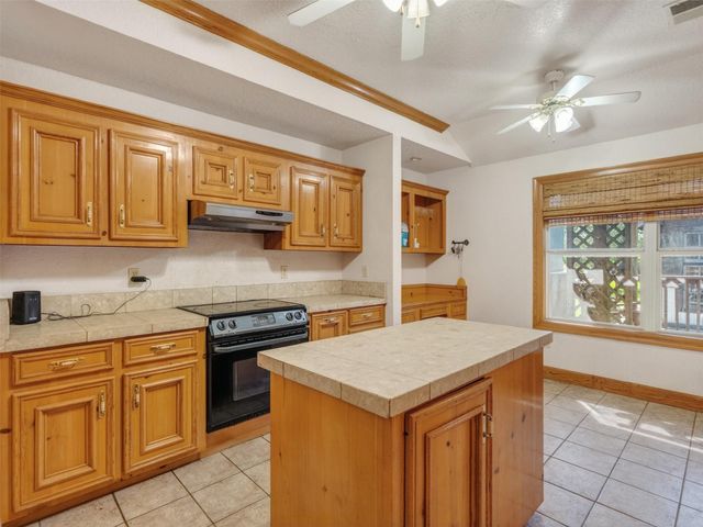 5036 Singletary Road, Alvin, TX 77511