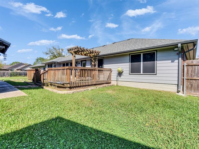 5036 Singletary Road, Alvin, TX 77511