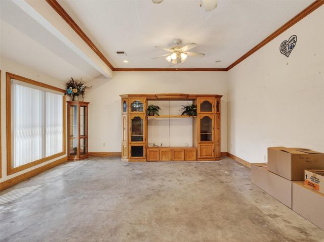 5036 Singletary Road, Alvin, TX 77511