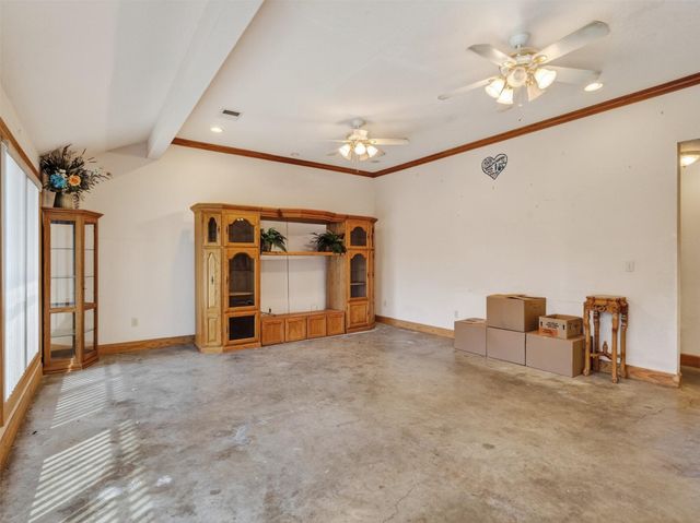 5036 Singletary Road, Alvin, TX 77511