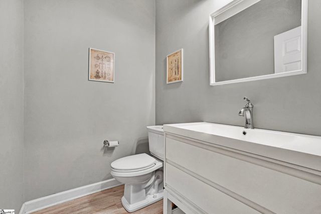 124 Garfield Lane, Simpsonville, SC 29681