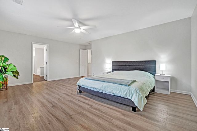 124 Garfield Lane, Simpsonville, SC 29681