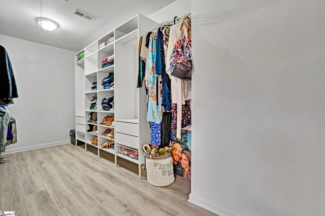 124 Garfield Lane, Simpsonville, SC 29681