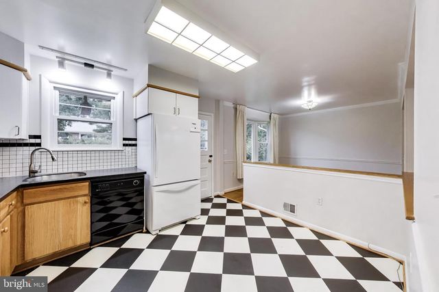 3510 MARLBROUGH WAY, College Park, MD 20740