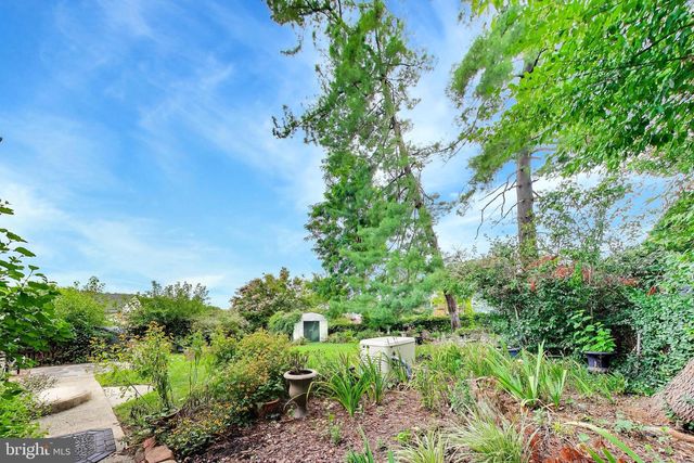 3510 MARLBROUGH WAY, College Park, MD 20740