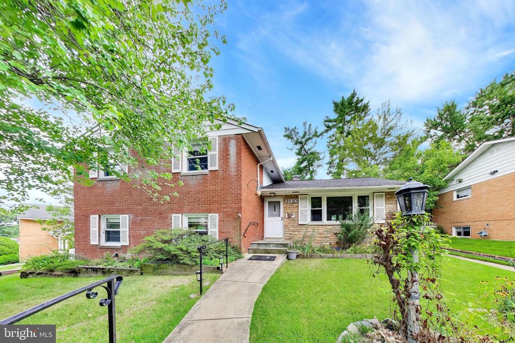 3510 MARLBROUGH WAY, College Park, MD 20740
