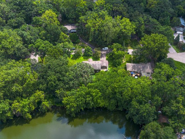 5076 Woodgate Court, Minnetonka, MN 55345