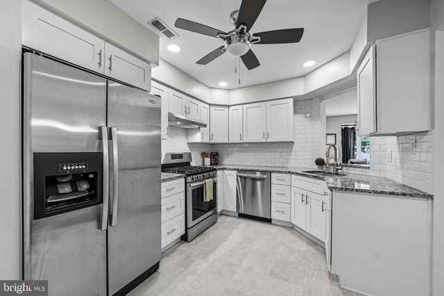 1603 WHARTON RD, Mount Laurel, NJ 08054