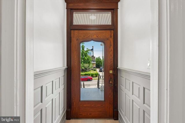 451 E WALNUT LN, Philadelphia, PA 19144