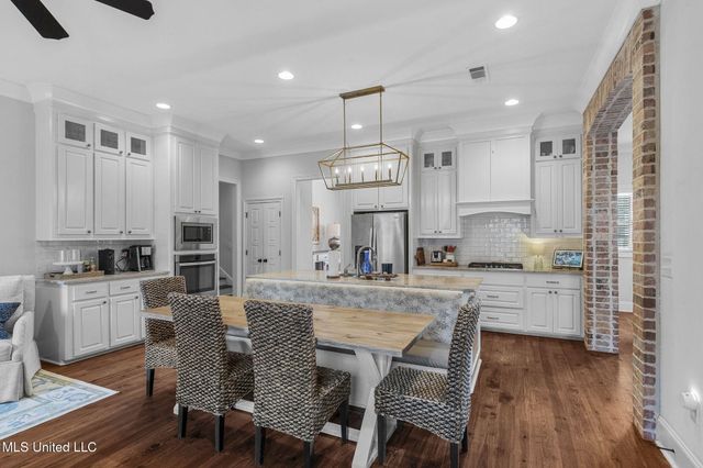 200 Evelyn Lane, Brandon, MS 39042