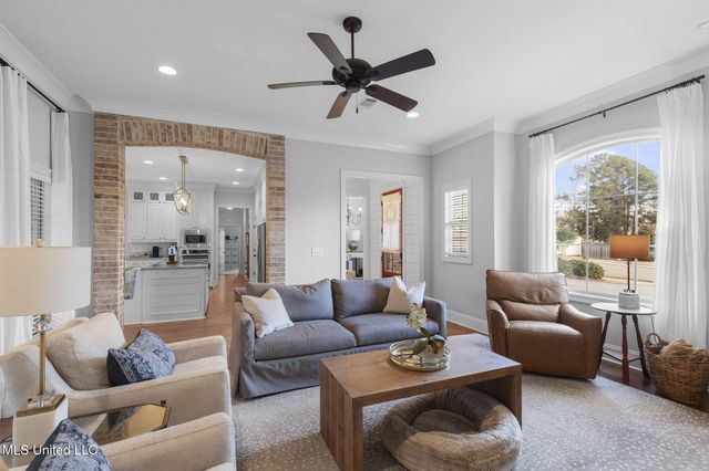 200 Evelyn Lane, Brandon, MS 39042