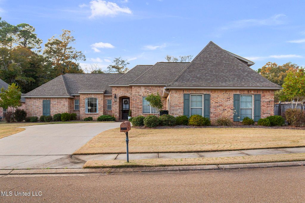 200 Evelyn Lane, Brandon, MS 39042