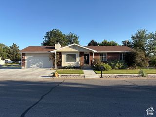 1201 W MARINWOOD AVE, Taylorsville, UT 84123