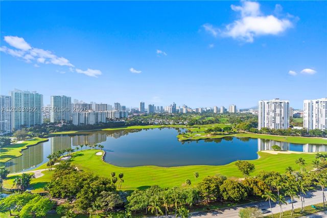 3675 N Country Club Dr 2208, Aventura, FL 33180